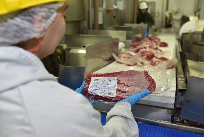 Ligeira alta nas cotações da carne bovina no atacado com osso em São Paulo