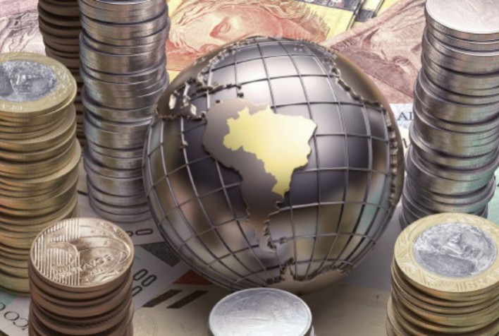 Mercado ajusta projeções e vê inflação e crescimento ligeiramente mais altos em 2021