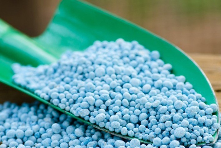 Commodities em alta, fertilizante aperta