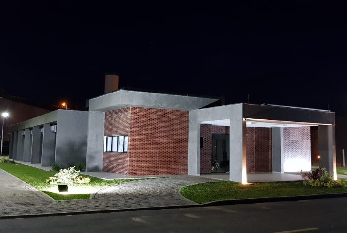 Sementes Batavo e Frísia inauguram o maior laboratório de análise de sementes do Paraná