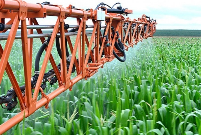 Abag recebe CropLife para avaliação sobre o cenário legislativo dos defensivos agrícolas no Brasil