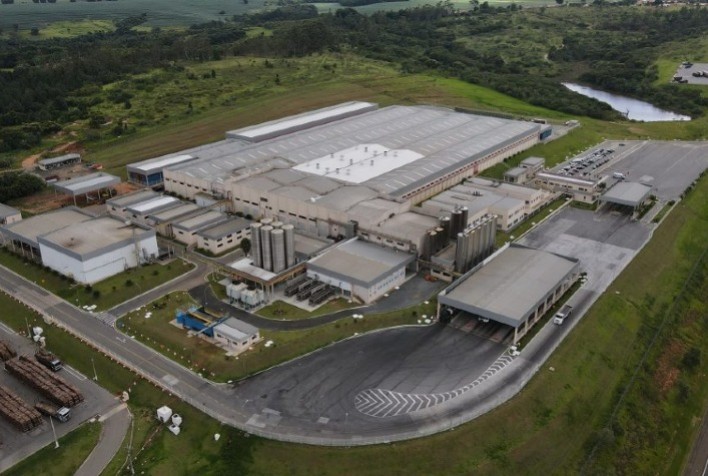 Unidades de Beneficiamento de Leite brasileiras são reconhecidas com certificação internacional
