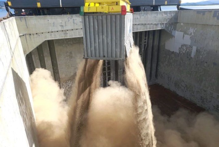 Porto de Antonina faz exportação inédita de pellets de cana