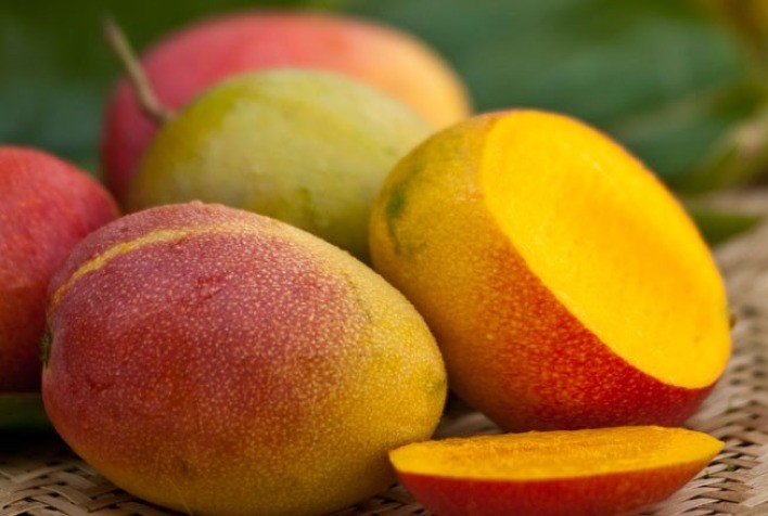 Conab inclui a manga na lista de bônus do PGPAF em maio