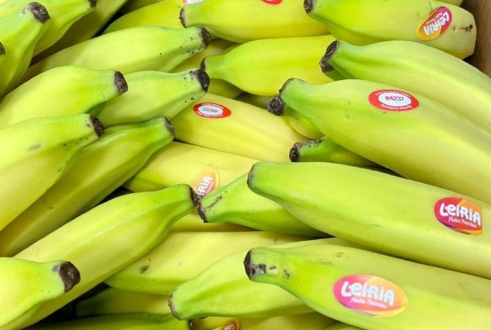 Qual a importância da segurança alimentar na comercialização de bananas?