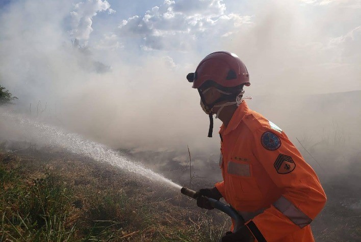 Mais de 20 instituições se unem em campanha de prevenção e combate aos incêndios florestais em MG