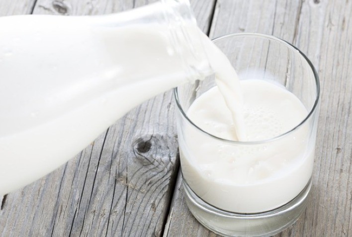 Valor de referência do leite chega a R$ 1,7150 no RS