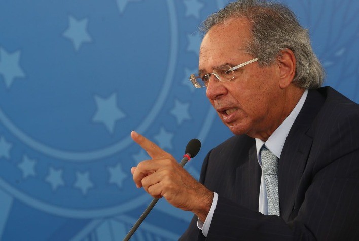 Guedes assegura a empresários que eventuais distorções da reforma tributária serão corrigidas, diz fonte