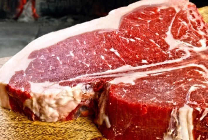 Competividade: na média do 1º semestre, 1 kg de carne bovina adquiriu 3,8 kg de carne de frango