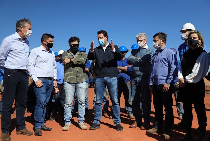Governador visita obras do complexo genético da Agroceres PIC no Paraná