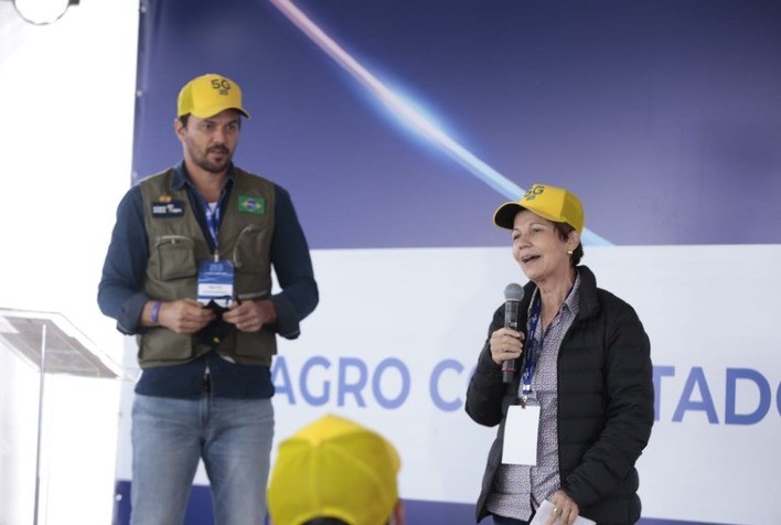 CONECTIVIDADE NO CAMPO: Em Londrina, antena de conexão 5G promove sinergia de ecossistemas e arranjos regionais de inovação para o agro