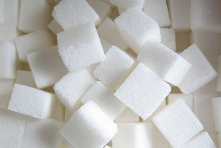 Aperto na oferta impulsiona cotações do açúcar nas bolsas de NY e Londres