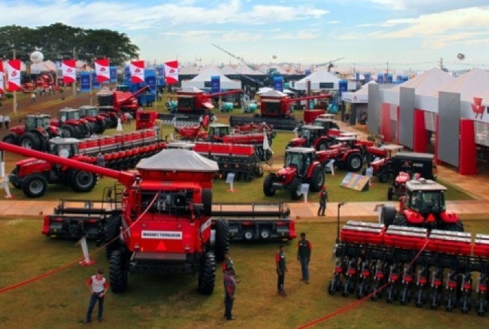 Máquinas são 75% do faturamento da Expointer 2021