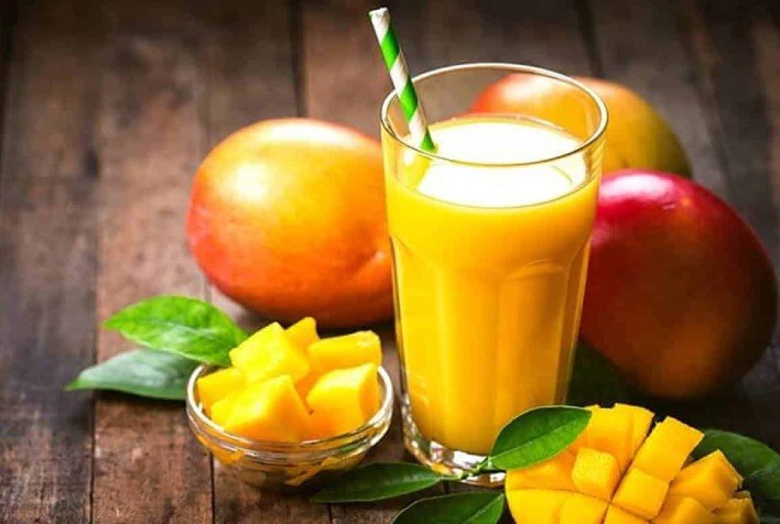 Indústria de suco de manga na Índia se beneficia de boa safra