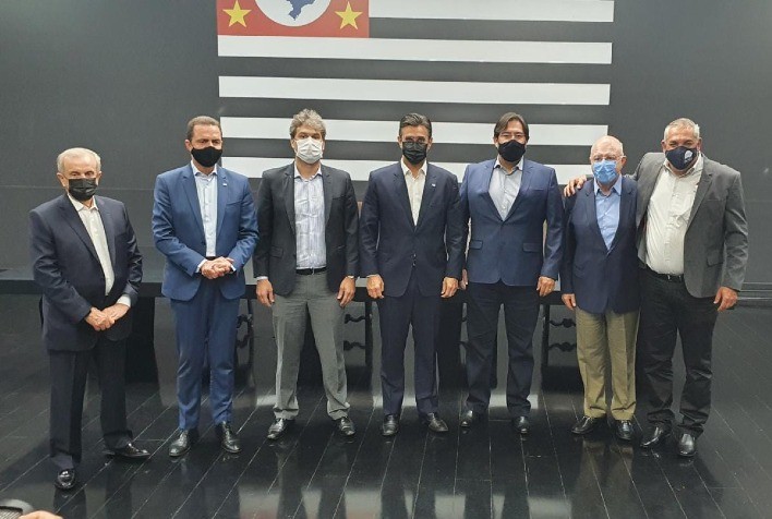 Setor da inseminação artificial bovina comemora isenção de ICMS para material genético