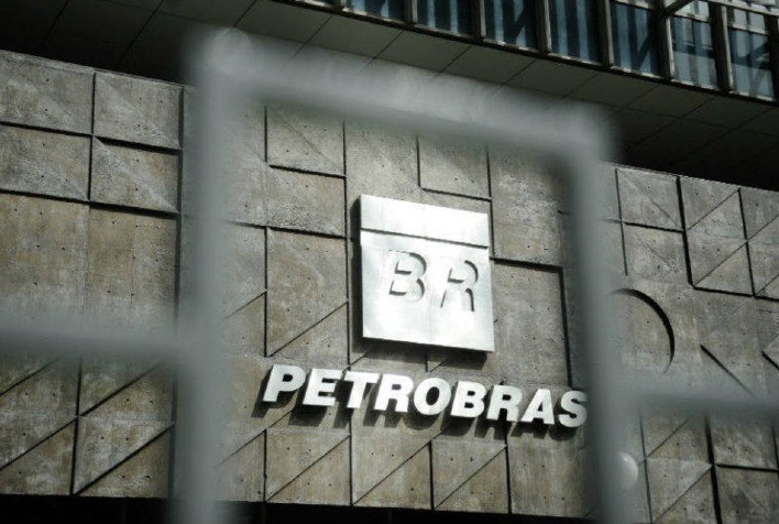 Petrobras anuncia alta no preço do diesel