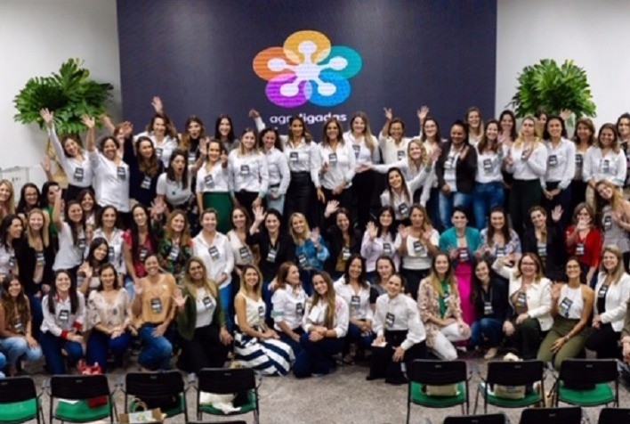 Pesquisa sobre a participação das mulheres no agronegócio retrata orgulho em exercer a profissão e aponta desafios para promover mais igualdade no setor