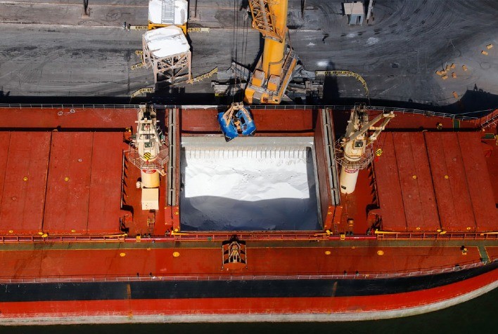 Preços de fertilizantes seguem em alta; ureia subiu 30% em setembro