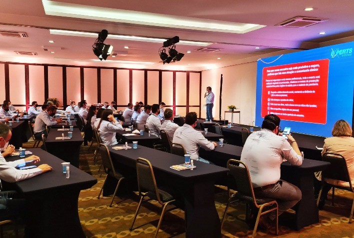 FMC Experts Citros reforça importância do manejo do Psilídeo e da preocupação com o clima para safra 22/23