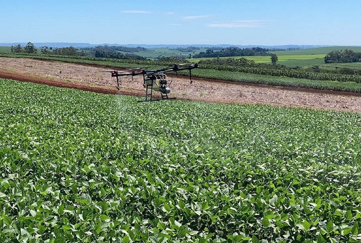 Drones são capazes de melhorar pulverização para controle de pragas da soja