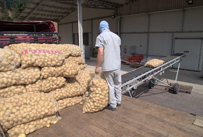 Associação de pequenos produtores rurais da Região Sul é beneficiada com parceria da Vapza