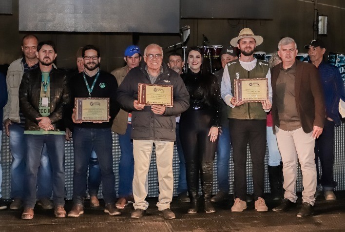 Cursos e ATeG muda realidade do café em São Sebastião da Vargem Alegre