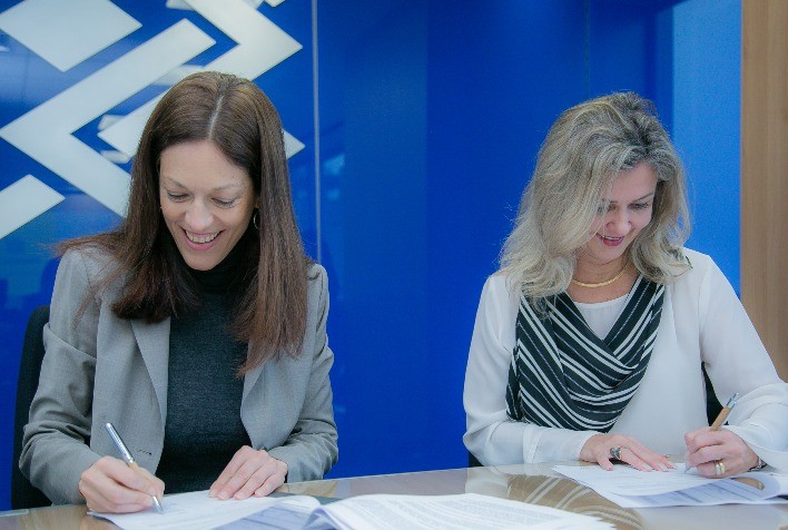 Suzano e Fundação Banco do Brasil firmam parceria para impulsionar produção de mel em comunidades do Tocantins