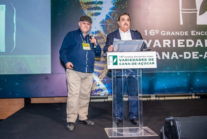 Encontro de Variedades foca em ganhos de ATR no início e no final da safra, com aplicação de regulador de crescimento