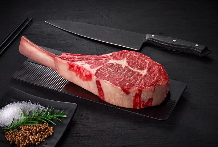 Carapreta, de carnes nobres, também estreia na Superminas