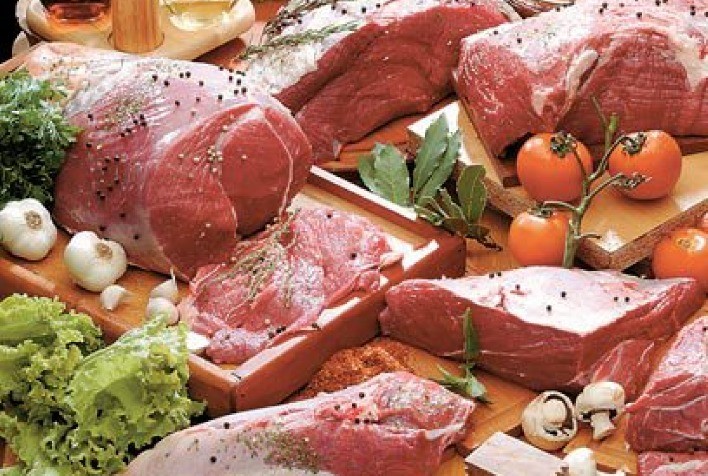 Demanda maior no fim de ano eleva preços da carne suína