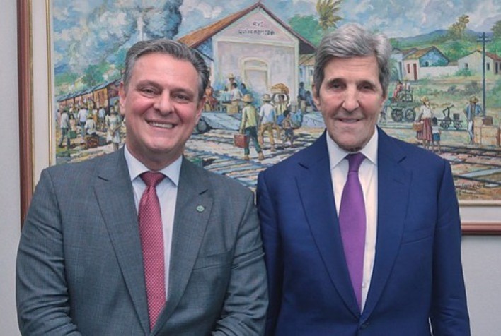 Fávaro propõe a John Kerry investimento internacional na ciência brasileira