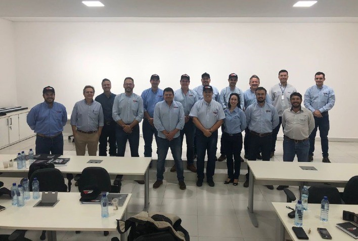 Melhoramento genético das raças zebuínas é destaque em encontro comercial da AG Brasil