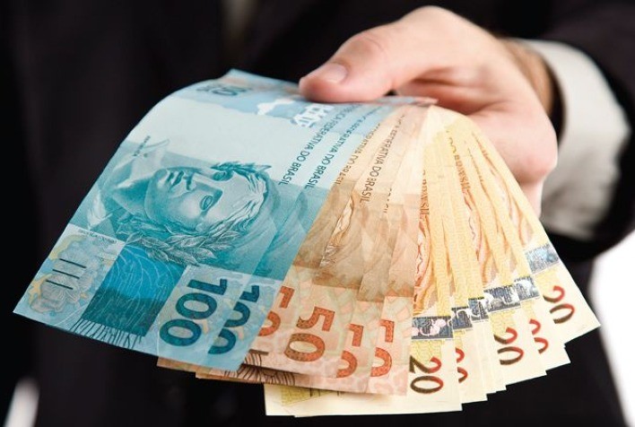 Crédito deve crescer 7,6% neste ano, prevê Banco Central