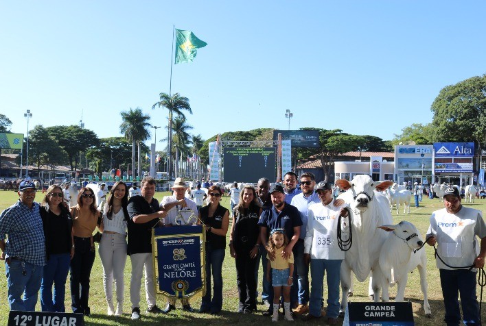 Casa Branca faz a Grande Campeã e é o Melhor Expositor Nelore da 88ª Expozebu