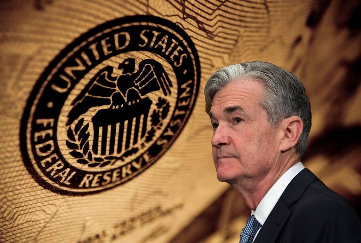 Powell fica no centro das atenções com aumento de pressão no Fed sobre juros