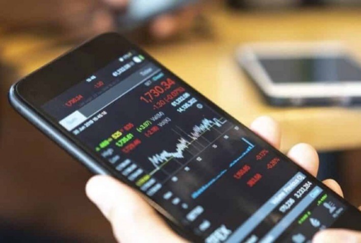 Mercado da China fecha estável com tensões sino-americanas em foco