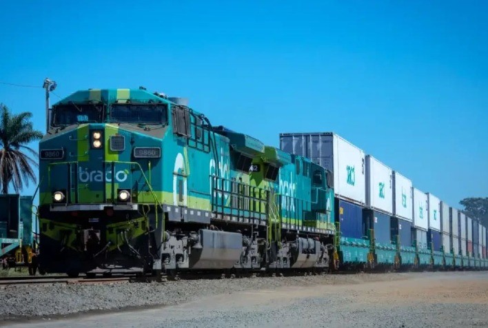 Indústrias paulistas adotam solução multimodal para transporte de contêineres