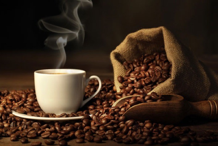 Alta do dólar e em NY podem animar mercado de café no Brasil