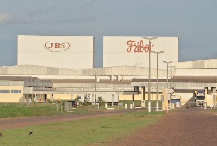 JBS investe em nova fábrica de ração no Rio Grande do Sul para dobrar a produção local de suínos