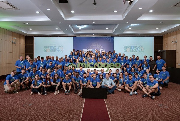 Pelo 3º ano consecutivo, Microgeo conquista certificado GPTW e se prepara para o Ranking do Agronegócio