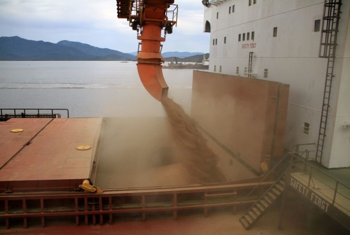 Importações de soja do Brasil pela China aumentam 32% em junho na base anual