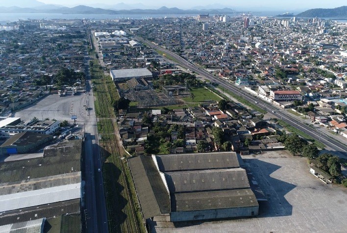 Novos armazéns aumentam capacidade estática no Porto de Paranaguá