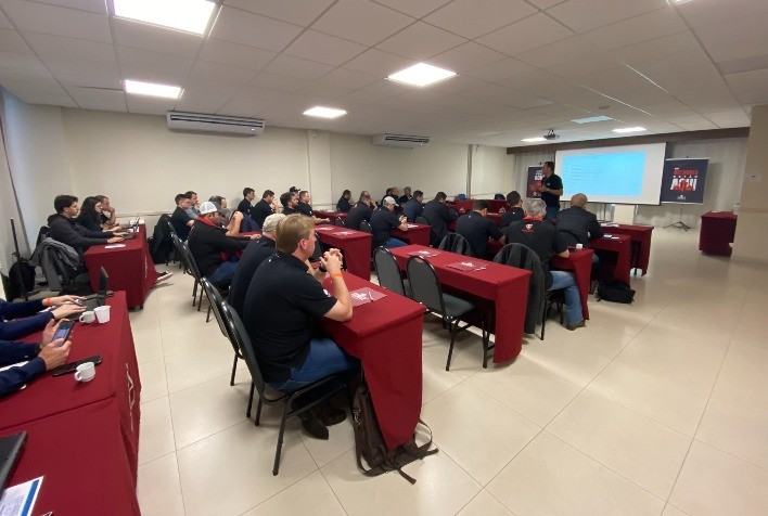 Semex Brasil realiza evento exclusivo para equipe técnica de leite na cidade de Blumenau (SC)