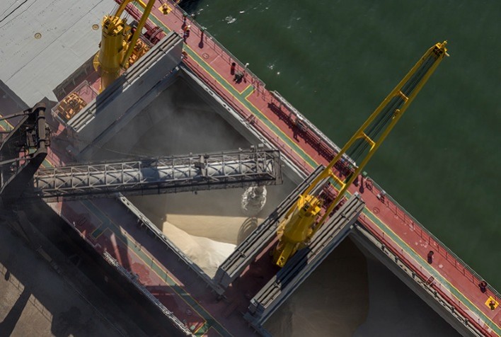 Exportação de açúcar pelo Brasil totaliza 631,10 mil t na 1ª semana de agosto; média diária 22,7% maior