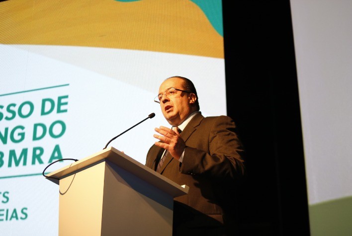 Presidente da ABMRA fala sobre os desafios da comunicação o Projeto Marca Agro do Brasil no Congresso Andav 2023