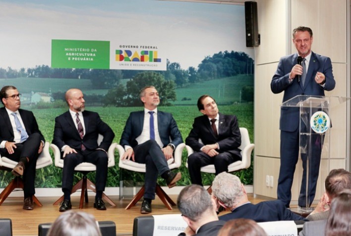 Mapa anuncia oferta de R$ 6,3 bilhões às instituições financeiras nesta safra