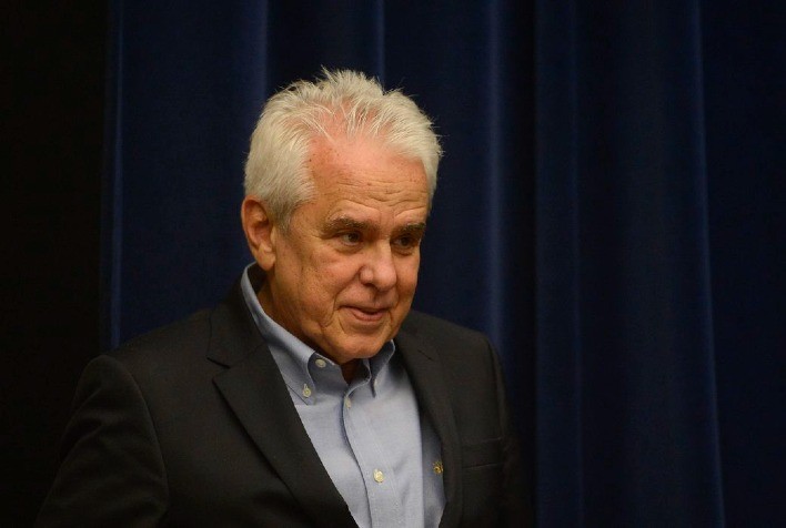 ´Megarreajuste´ mostra que controle de preços é ´grave erro´, diz ex-presidente da Petrobras