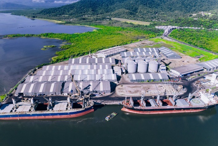 Com novo calado, Porto de Antonina bate recorde de produtividade em operação de açúcar a granel