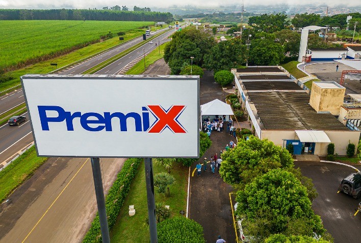 Premix completa 45 anos investindo em tecnologia e inovação