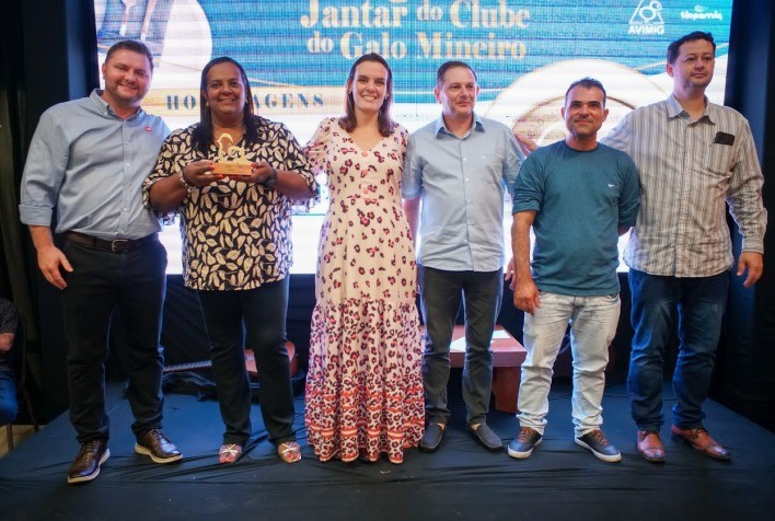 Rivelli tem melhor índice de eclosão em MG e recebe premiação de Melhores Lotes da Cobb-Vantress